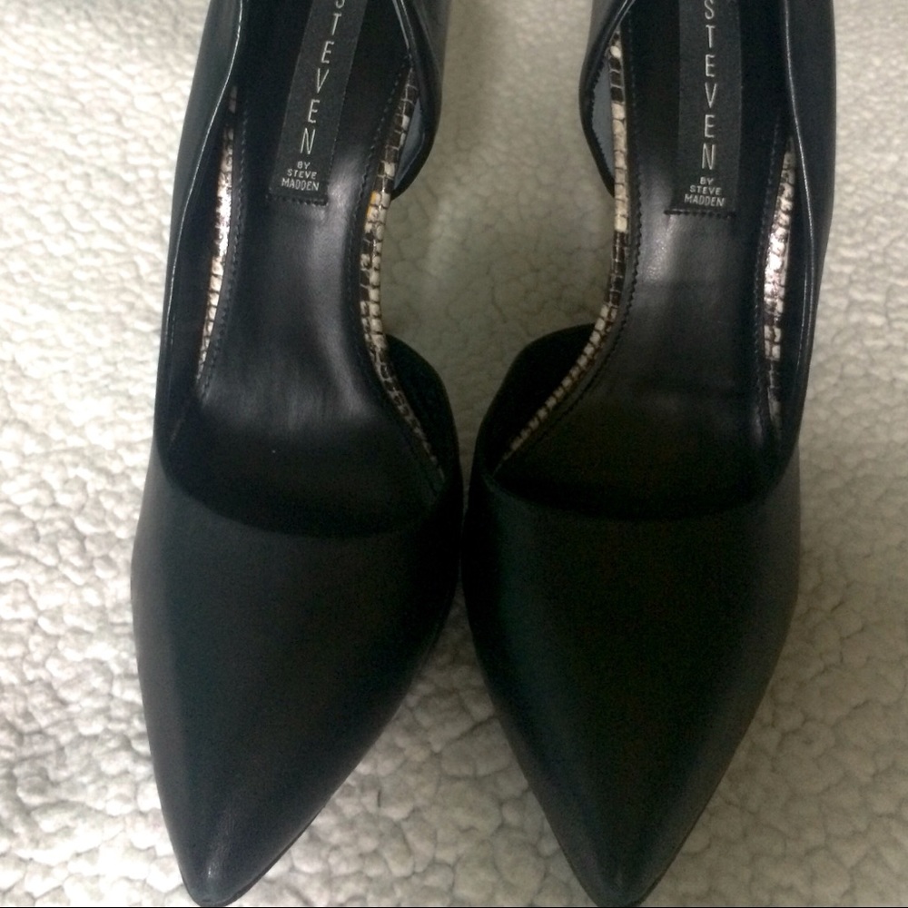 Steve Madden Daisie Black Leather